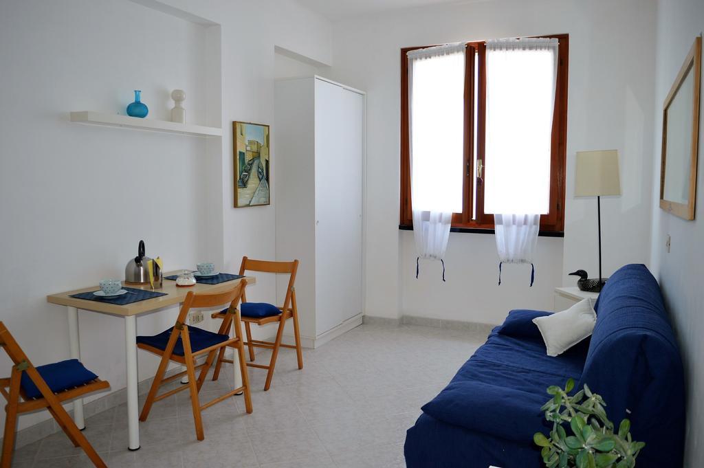 House Libeccio by Holiday World Moneglia Habitación foto